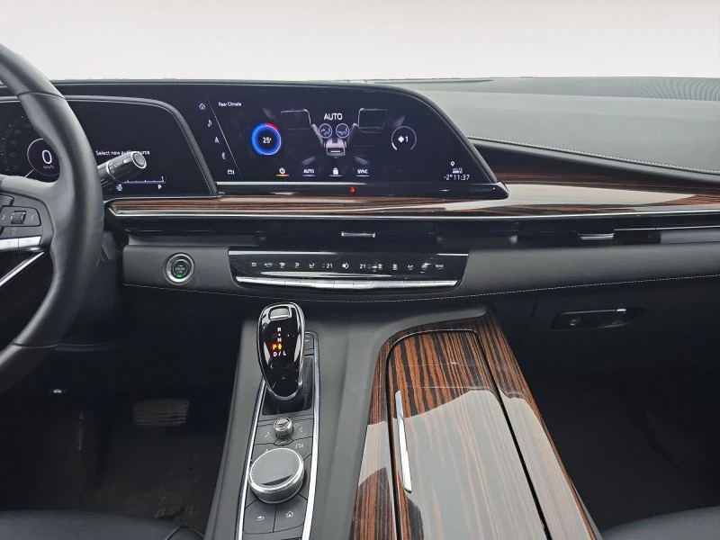 2024 Cadillac Escalade 5th Gen - Image 11 of 15