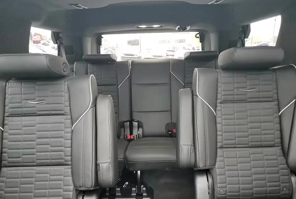 2024 Cadillac Escalade 5th Gen - Image 4 of 7