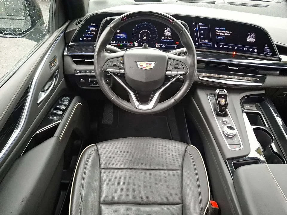 2024 Cadillac Escalade 5th Gen - Image 11 of 20