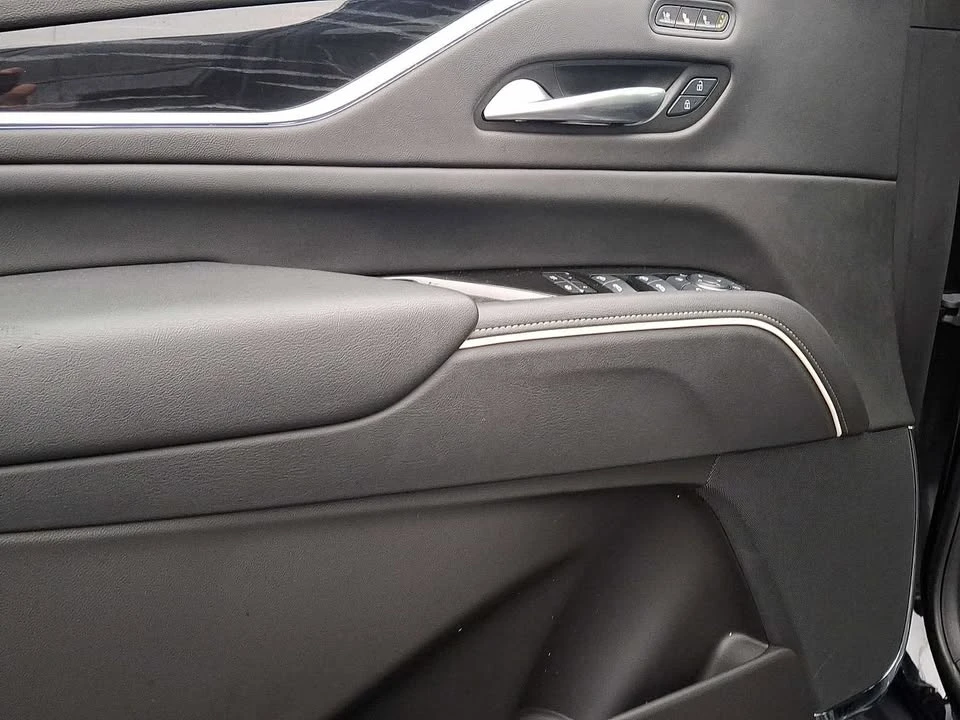 2024 Cadillac Escalade 5th Gen - Image 12 of 20