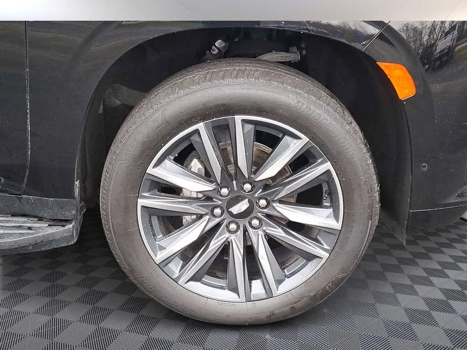 2024 Cadillac Escalade 5th Gen - Image 7 of 20