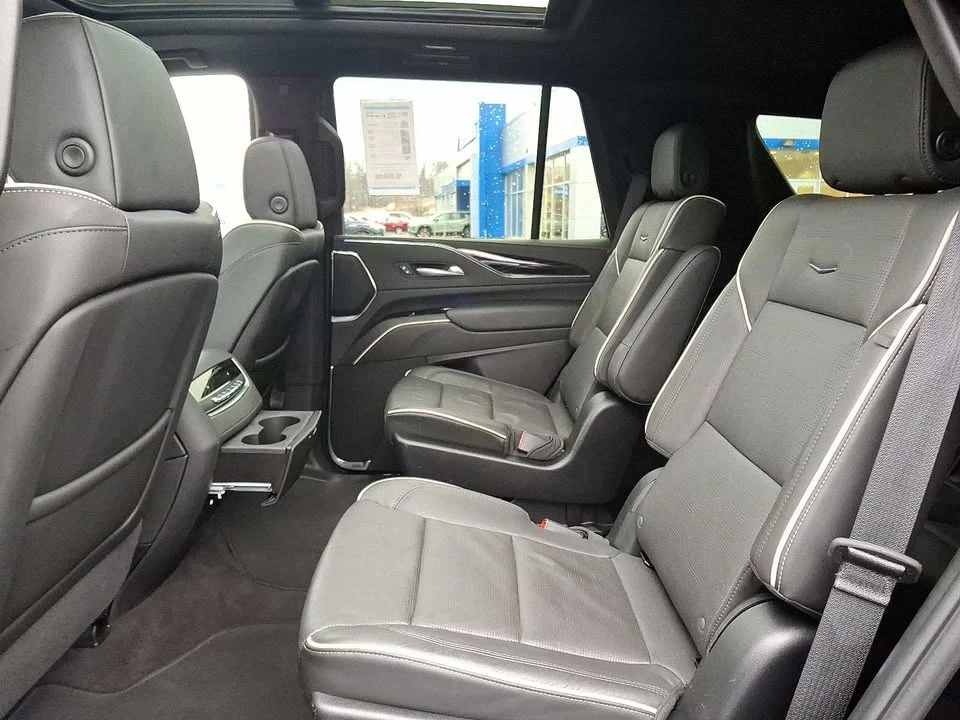 2024 Cadillac Escalade 5th Gen - Image 9 of 20