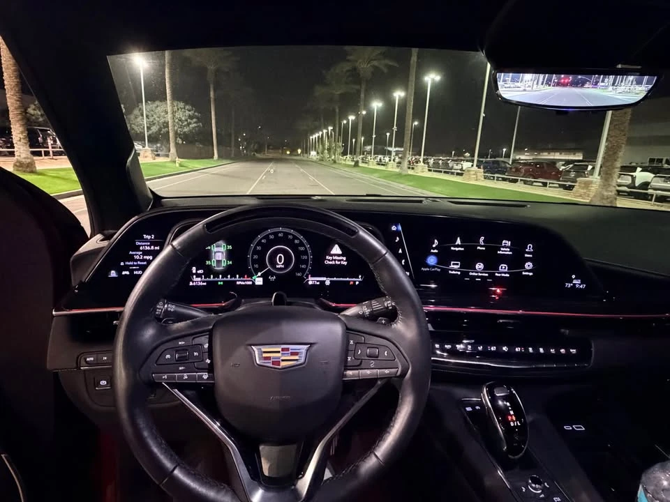 2024 Cadillac Escalade 5th Gen - Image 14 of 15