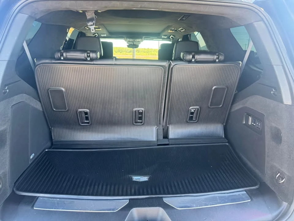 2024 Cadillac Escalade 5th Gen - Image 8 of 20