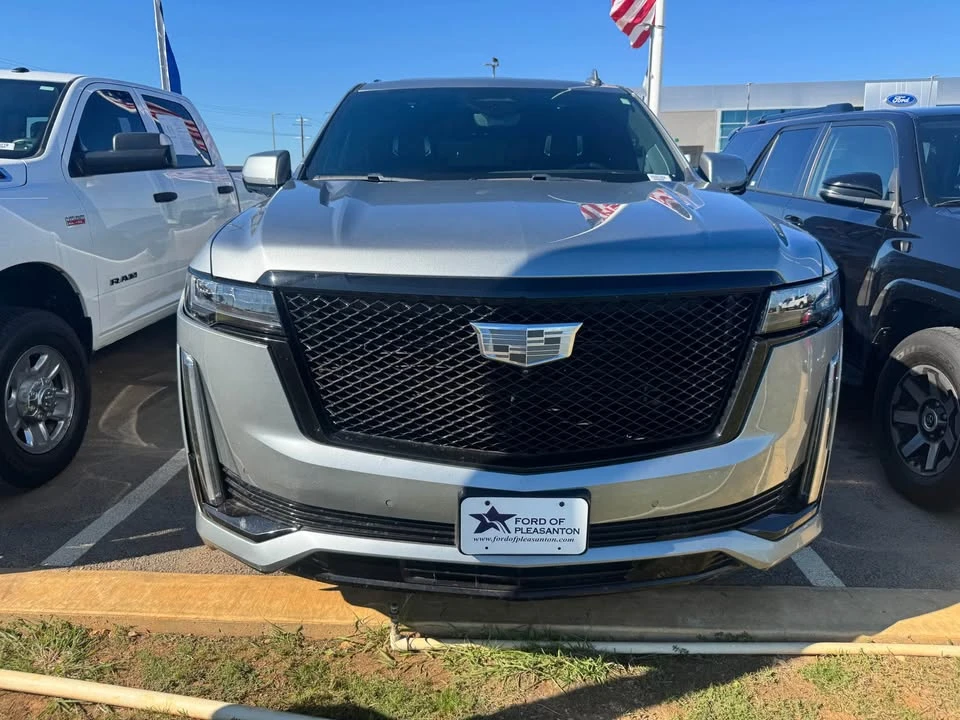 2024 Cadillac Escalade 5th Gen - Image 2 of 20