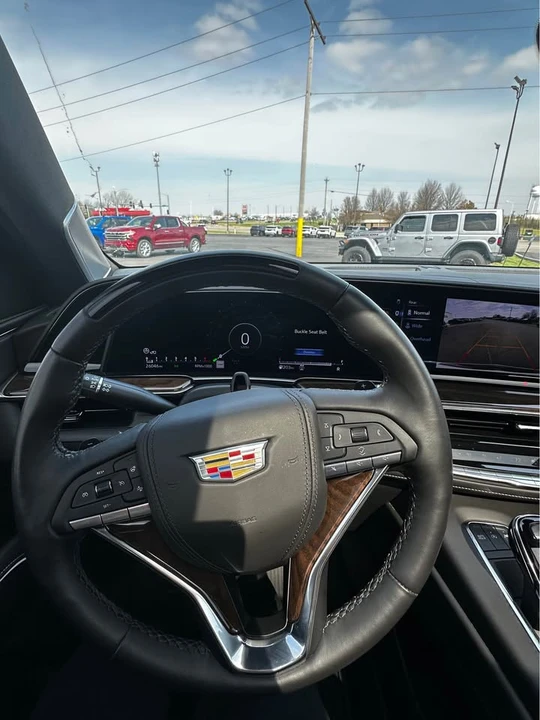 2024 Cadillac Escalade 5th Gen - Image 10 of 18