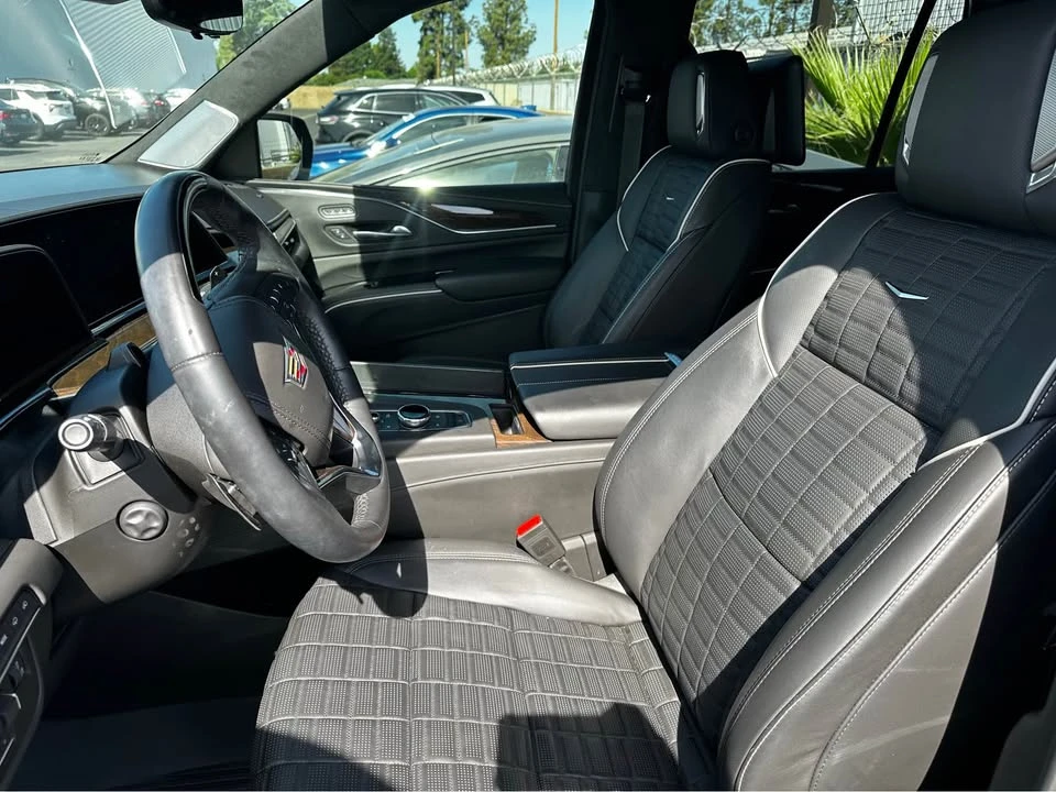 2024 Cadillac Escalade 5th Gen - Image 5 of 20