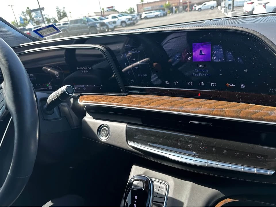 2024 Cadillac Escalade 5th Gen - Image 4 of 20