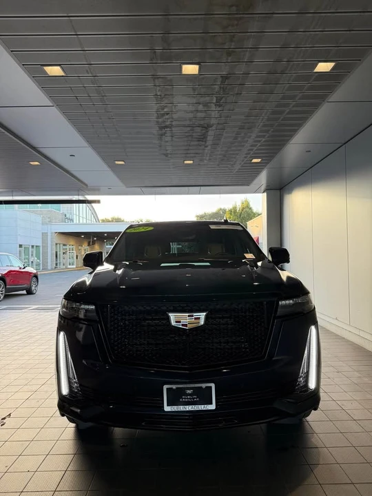 2024 Cadillac Escalade 5th Gen - Image 2 of 13