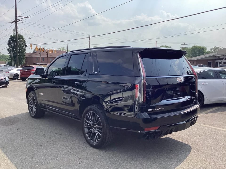 2024 Cadillac Escalade-V 5th Gen - Image 4 of 8