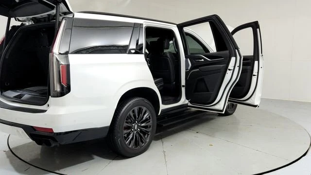 2024 Cadillac Escalade-V 5th Gen - Image 10 of 20