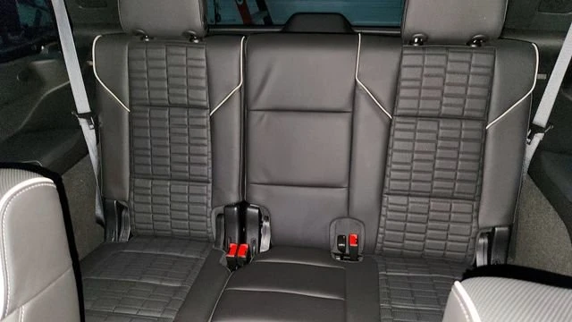 2024 Cadillac Escalade-V 5th Gen - Image 18 of 20