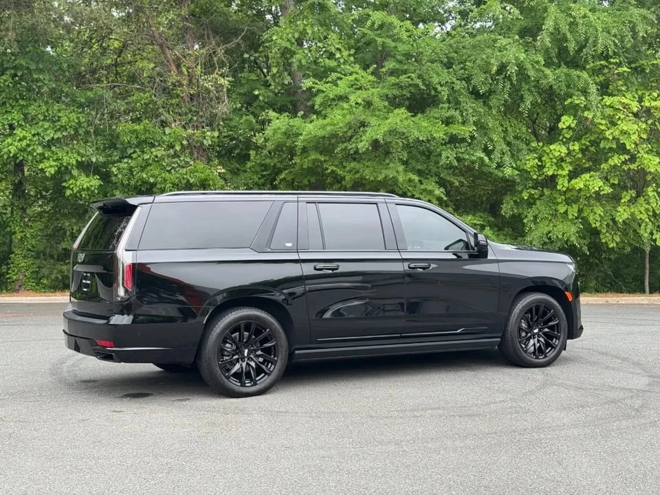2024 Cadillac Escalade 5th Gen - Image 3 of 13