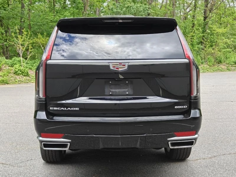 2024 Cadillac Escalade 5th Gen - Image 2 of 18