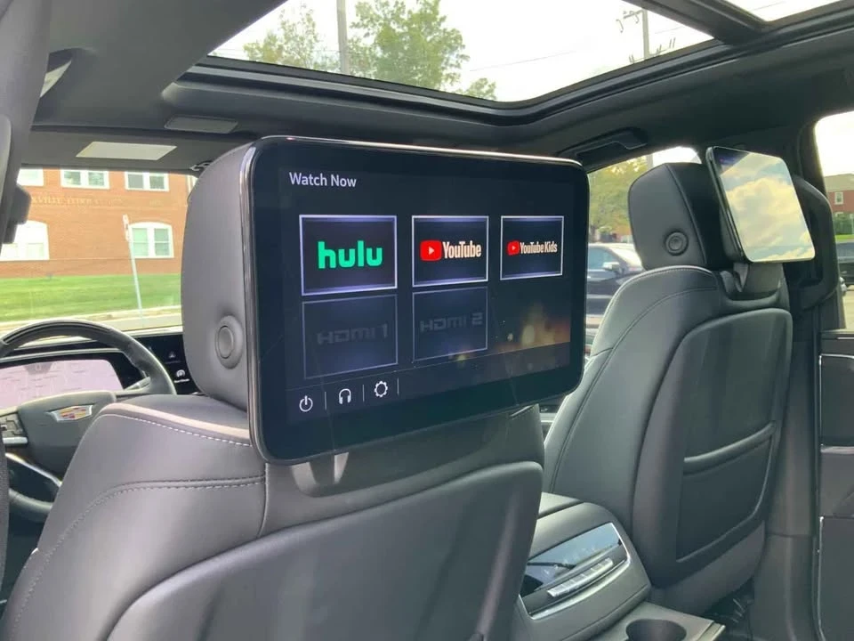 2024 Cadillac Escalade 5th Gen - Image 11 of 20