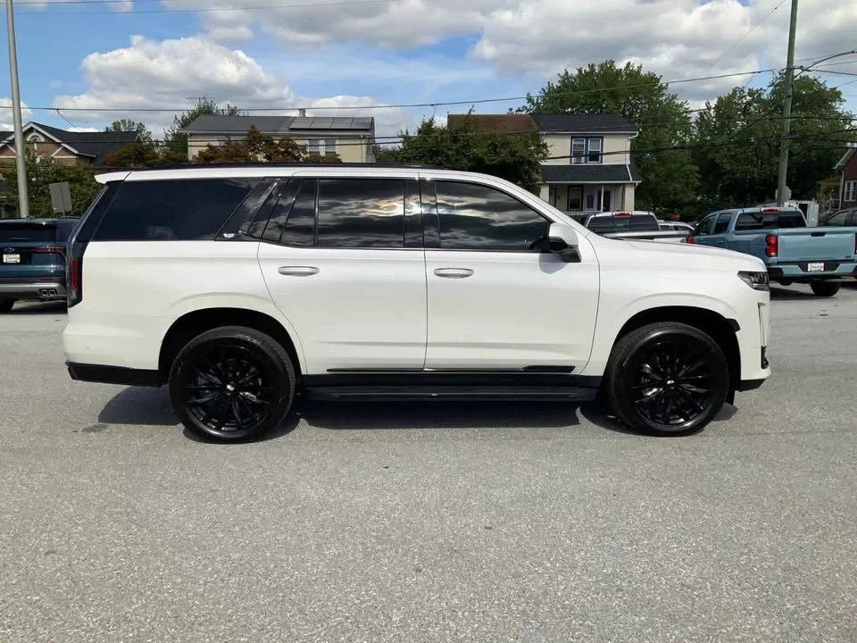 2024 Cadillac Escalade 5th Gen - Image 5 of 20