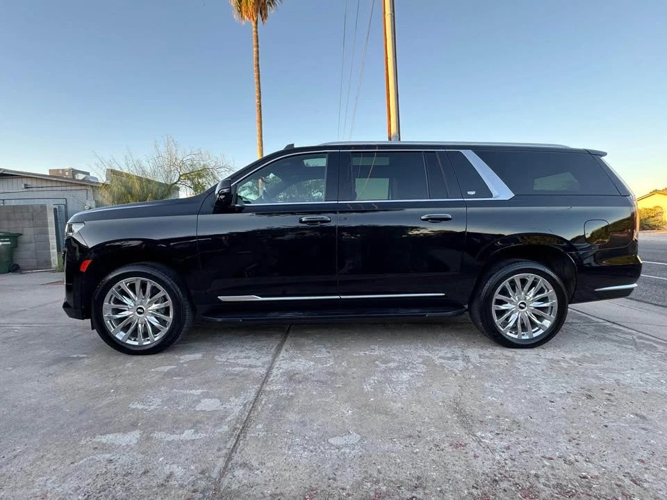 2024 Cadillac Escalade 5th Gen - Image 4 of 19