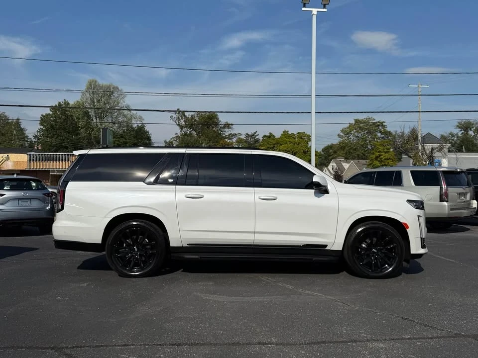 2024 Cadillac Escalade 5th Gen - Image 5 of 20