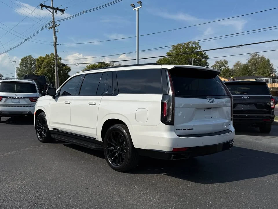 2024 Cadillac Escalade 5th Gen - Image 3 of 20