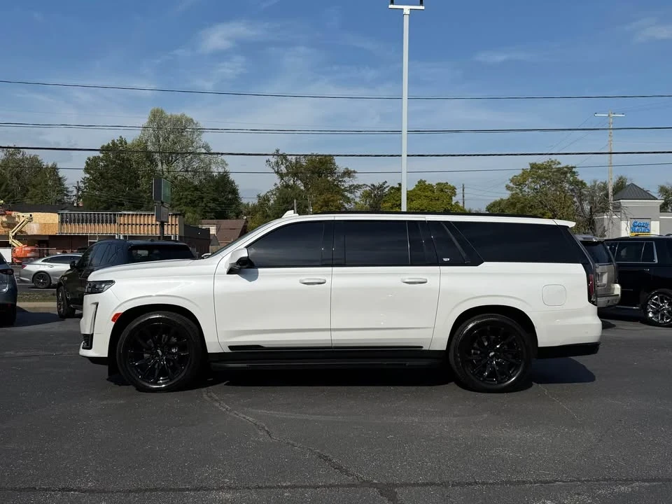2024 Cadillac Escalade 5th Gen - Image 2 of 20