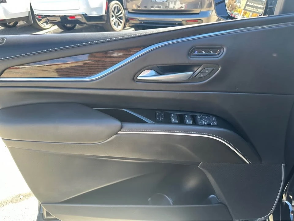2024 Cadillac Escalade 5th Gen - Image 11 of 18