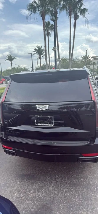 2024 Cadillac Escalade 5th Gen - Image 3 of 10