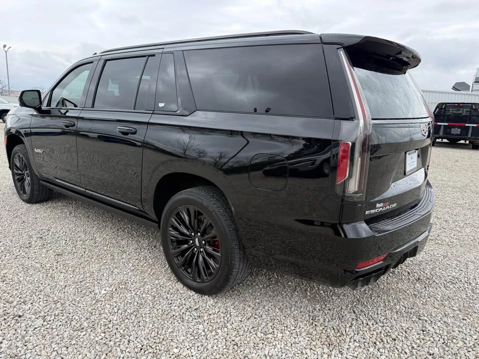 2024 Cadillac Escalade-V 5th Gen - Image 7 of 15