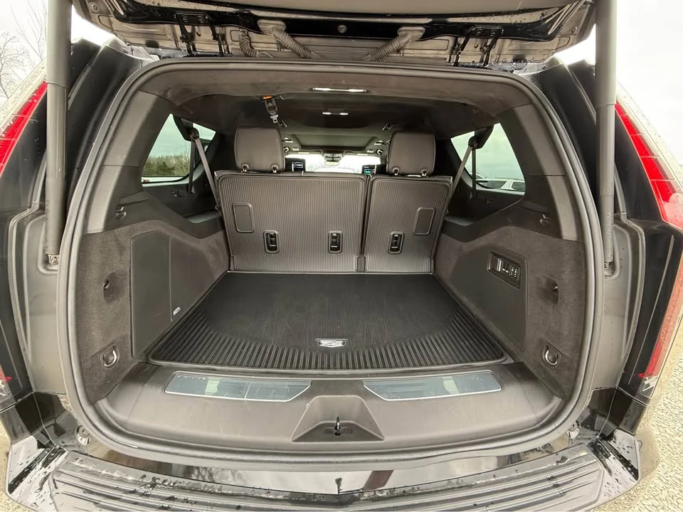 2024 Cadillac Escalade-V 5th Gen - Image 15 of 15