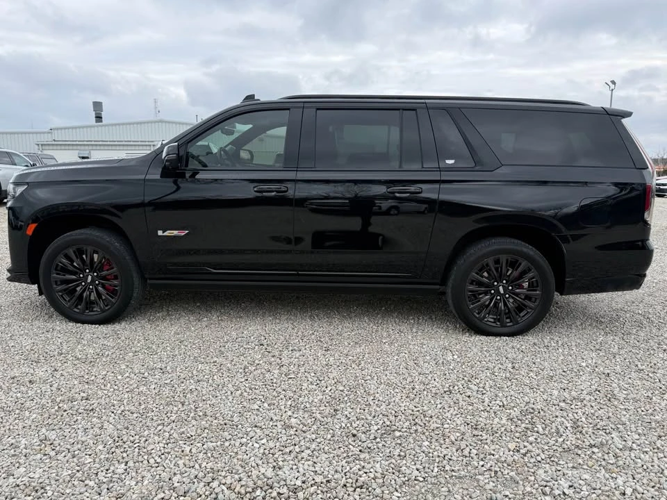 2024 Cadillac Escalade-V 5th Gen - Image 8 of 15