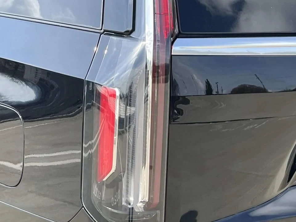 2024 Cadillac Escalade 5th Gen - Image 10 of 20