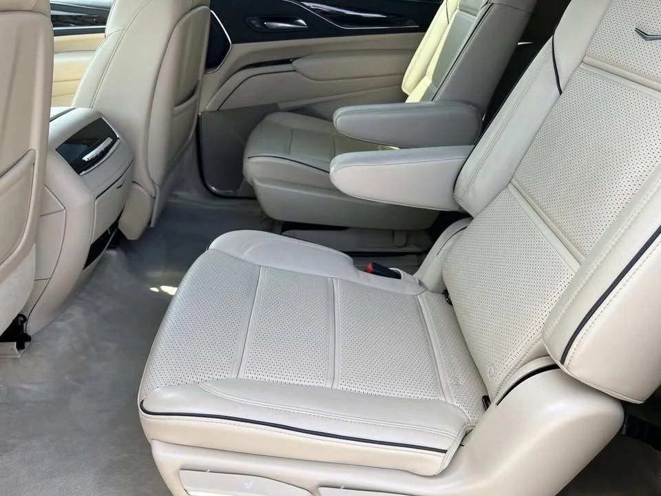 2024 Cadillac Escalade 5th Gen - Image 20 of 20