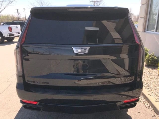 2024 Cadillac Escalade 5th Gen - Image 3 of 16