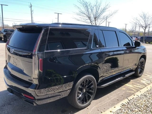 2024 Cadillac Escalade 5th Gen - Image 4 of 16