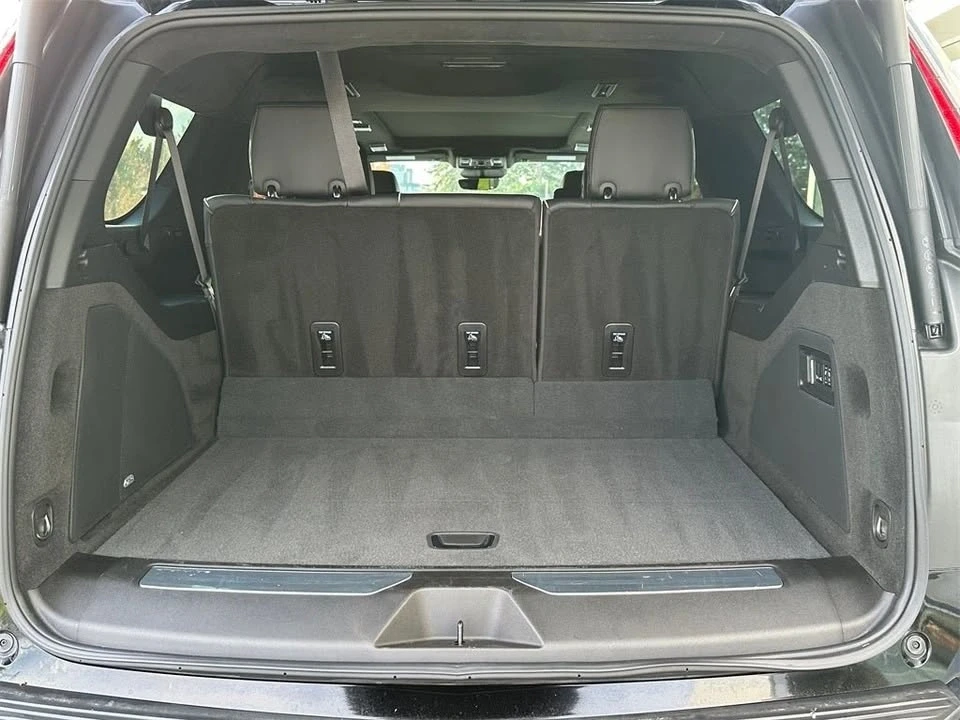 2024 Cadillac Escalade-V 5th Gen - Image 14 of 20