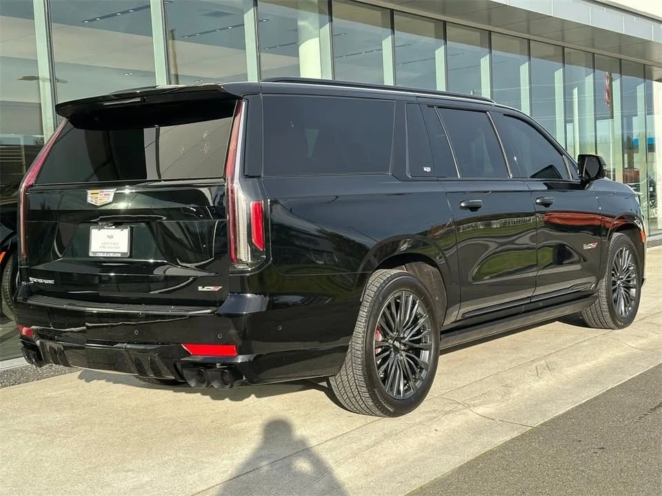 2024 Cadillac Escalade-V 5th Gen - Image 5 of 20
