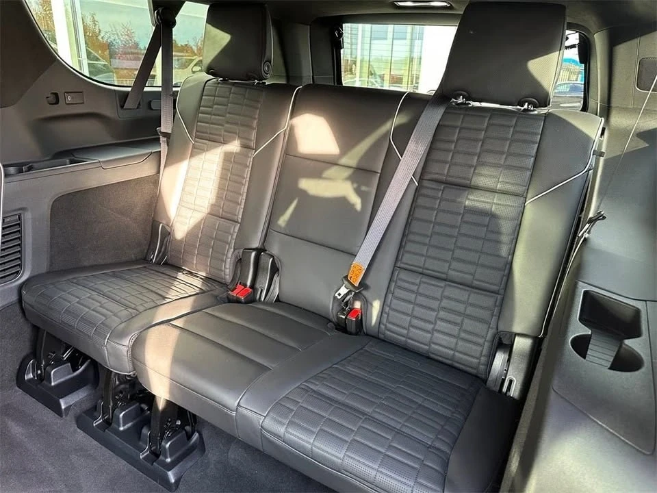 2024 Cadillac Escalade-V 5th Gen - Image 17 of 20