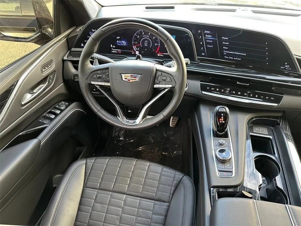 2024 Cadillac Escalade-V 5th Gen - Image 19 of 20