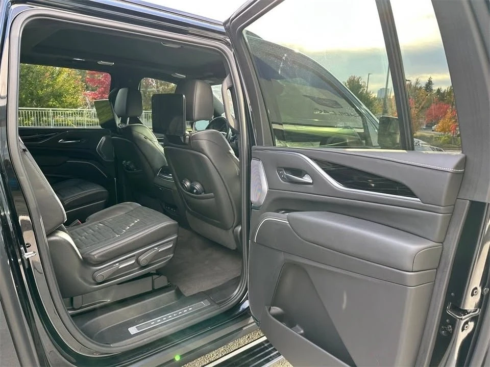 2024 Cadillac Escalade-V 5th Gen - Image 13 of 20