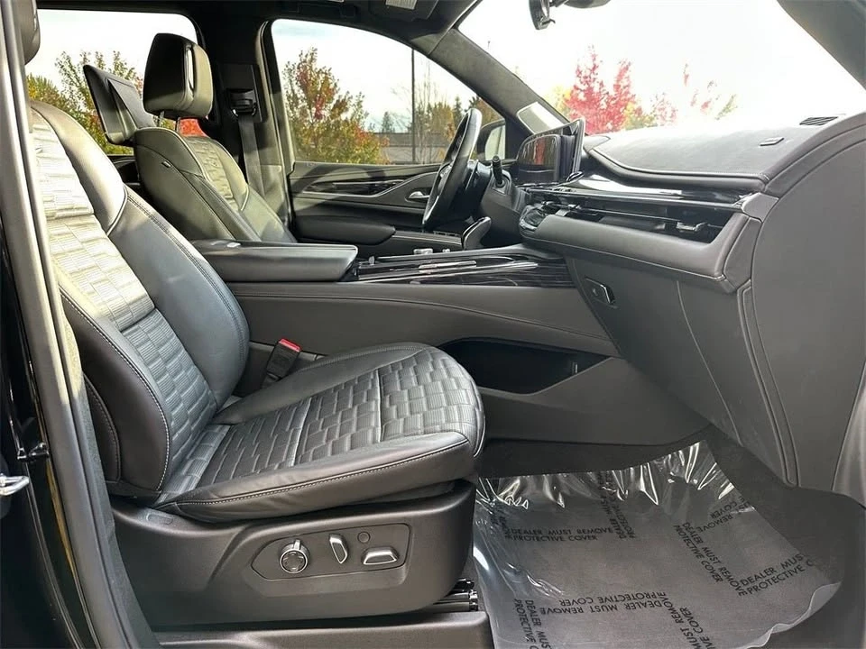 2024 Cadillac Escalade-V 5th Gen - Image 10 of 20