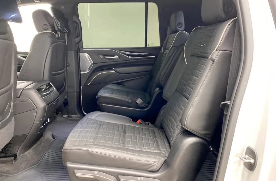 2024 Cadillac Escalade-V 5th Gen - Image 13 of 14