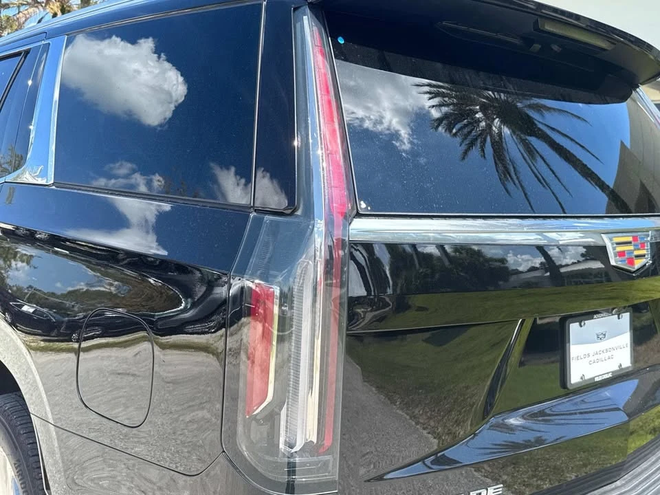 2024 Cadillac Escalade 5th Gen - Image 9 of 20