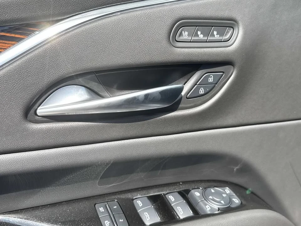 2024 Cadillac Escalade 5th Gen - Image 12 of 20