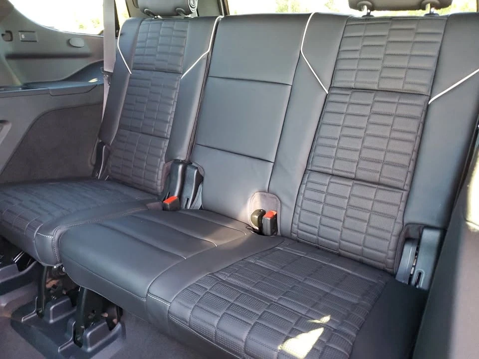 2024 Cadillac Escalade 5th Gen - Image 13 of 20