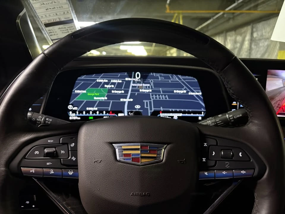 2024 Cadillac Escalade 5th Gen - Image 19 of 20