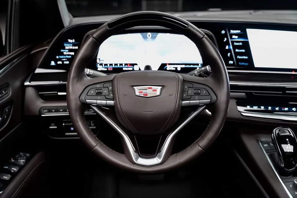 2024 Cadillac Escalade 5th Gen - Image 12 of 20