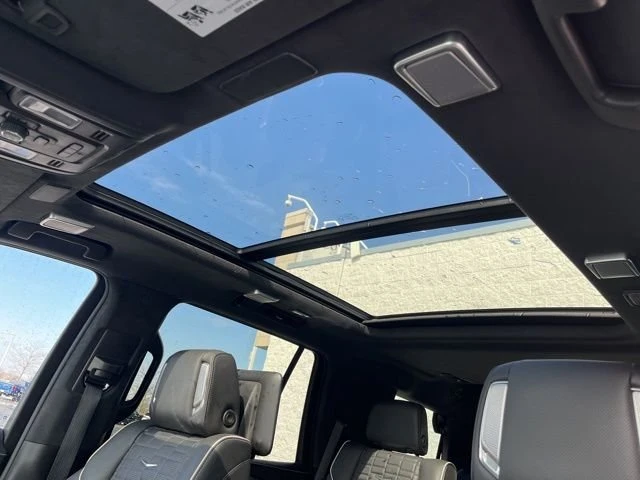 2024 Cadillac Escalade 5th Gen - Image 7 of 18