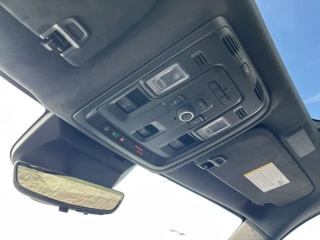2024 Cadillac Escalade 5th Gen - Image 18 of 18