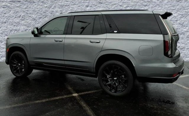 2024 Cadillac Escalade 5th Gen - Image 5 of 19