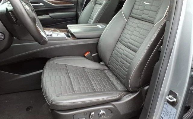 2024 Cadillac Escalade 5th Gen - Image 8 of 19