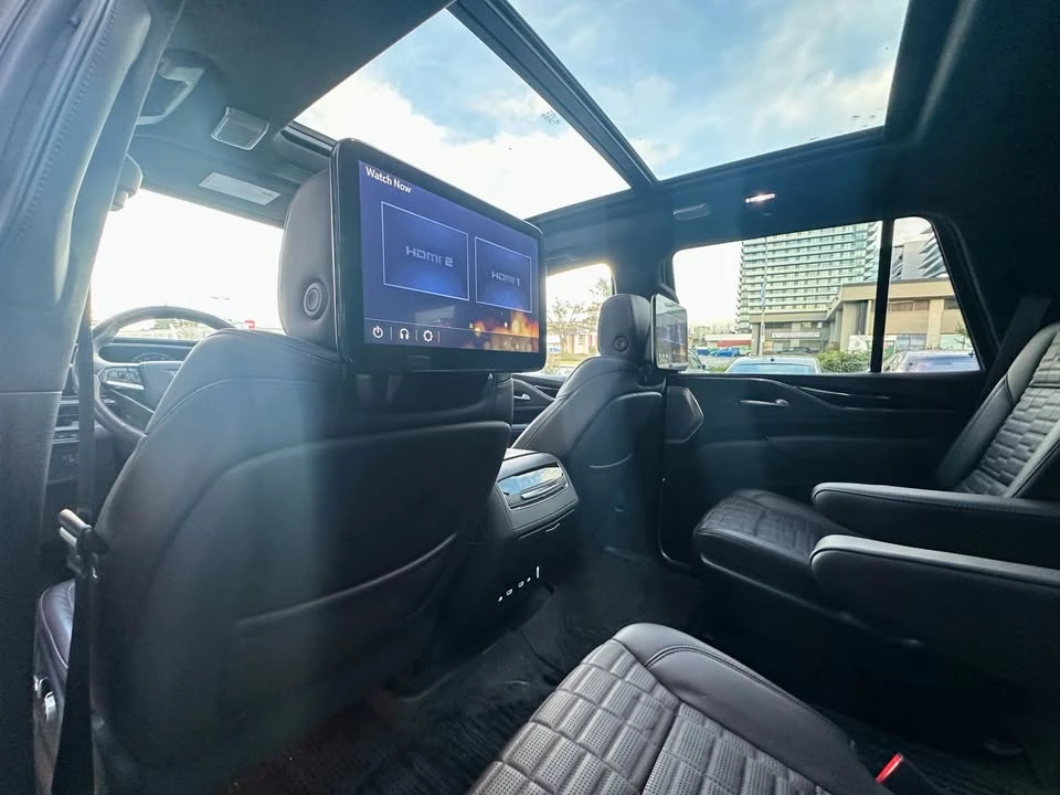 2024 Cadillac Escalade 5th Gen - Image 17 of 20